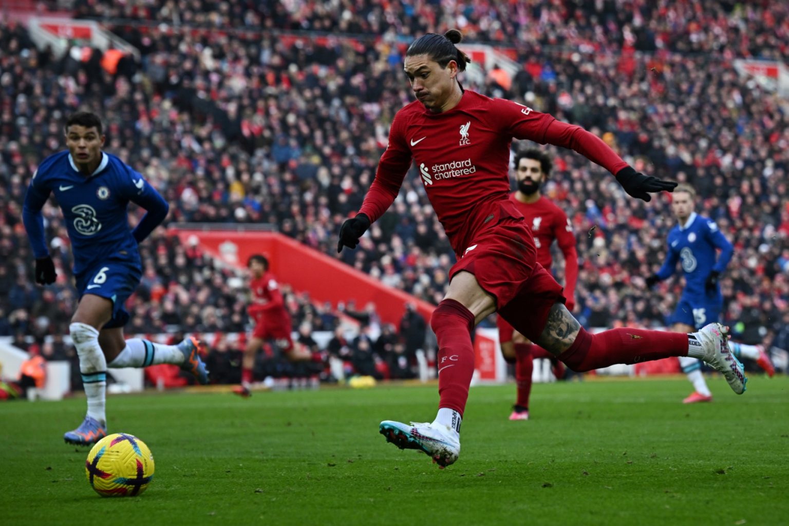 Chelsea hold Liverpool to goalless draw at Anfield