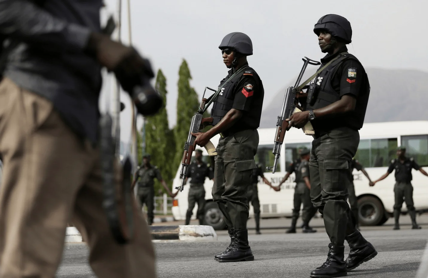 BREAKING: Heavy security in Abia as court hears Nnamdi Kanuâ€™s suit against FG