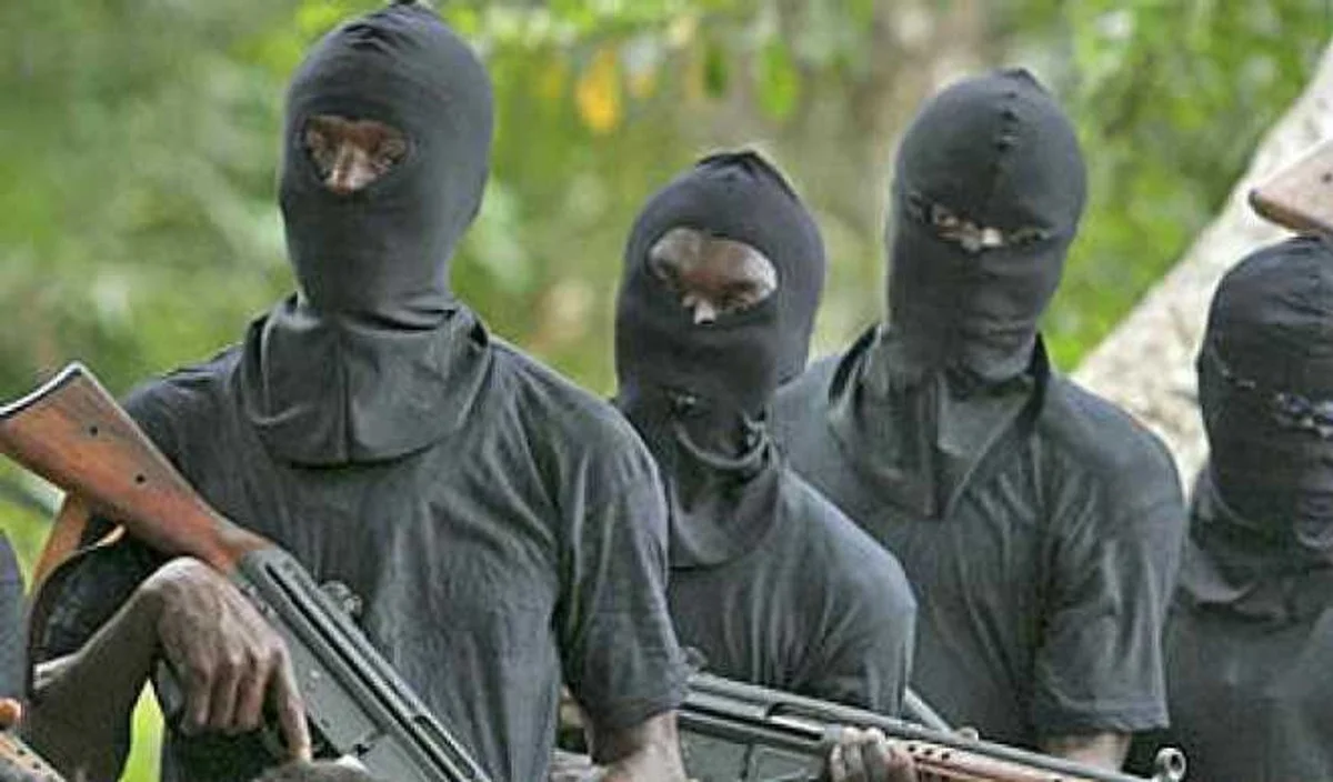 Gunmen invade Imo church, kidnap zoo GMâ€™s wife