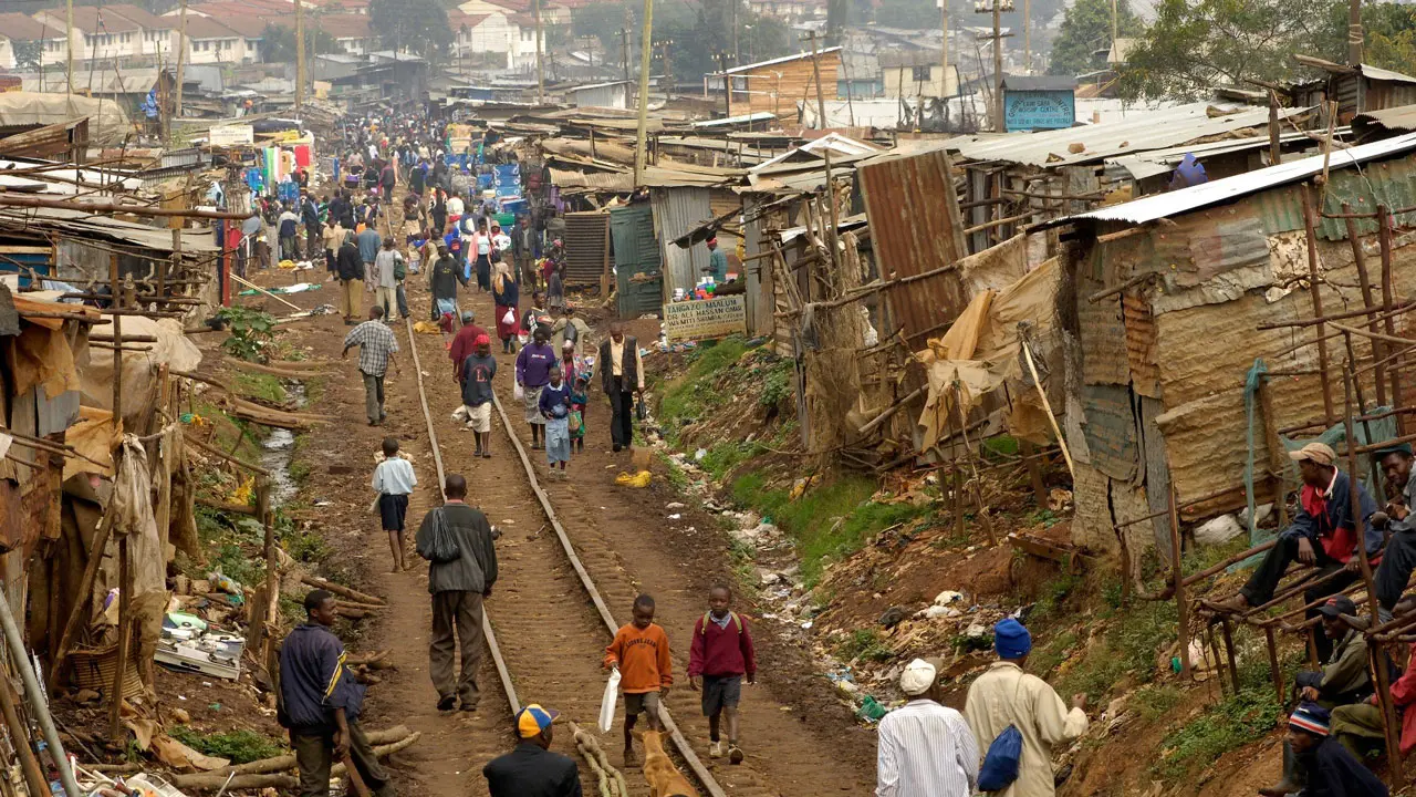 Blame lazy leaders for 133 million Nigerians living in poverty â€“ Experts