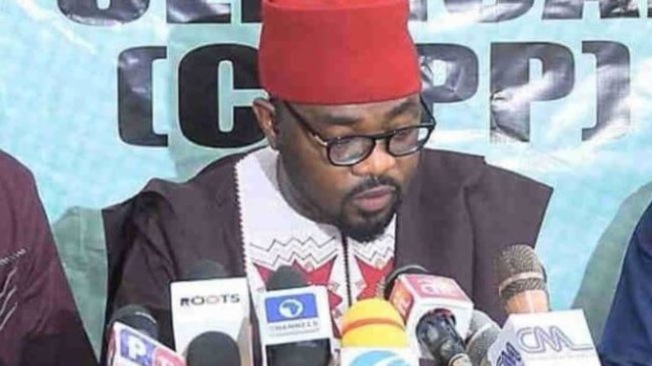 Dangote: EFCC raid could hurt economy, scare investors â€“ Reps member, Ikenga