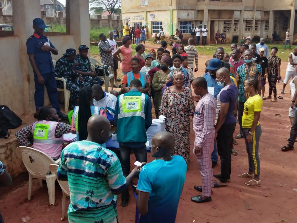 Imo Decides: Youths beat up, parade policeman for allegedly snatching election materials 