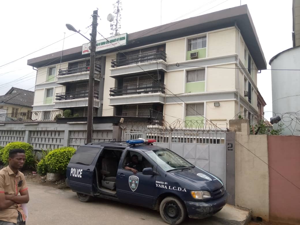 Police seal ASCSN national secretariat over workerâ€™s protest