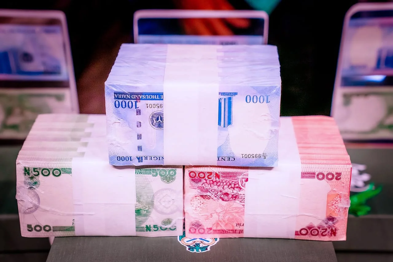Banks break silence on â€˜hoarding new naira notesâ€™ after CBN policy