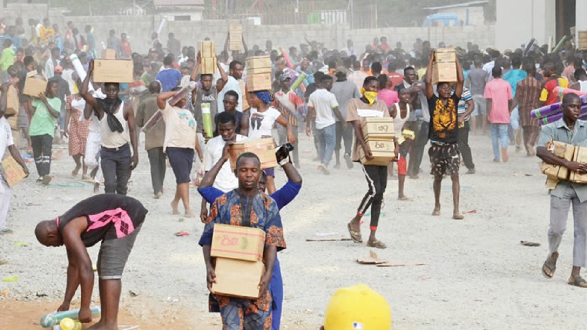 â€˜Looting warehouses bad omen for Nigeriaâ€™ â€“ Stakeholders warn of looming danger