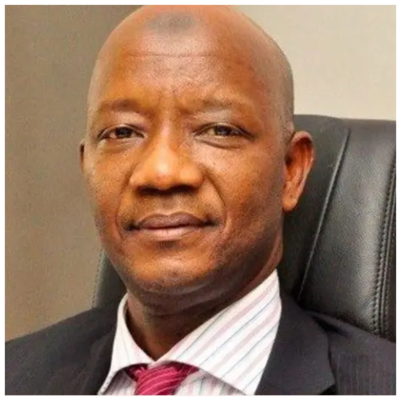 Emefiele printed â€˜his own Nairaâ€™, ignored design approved by Buhari â€“ Ex-CBN director