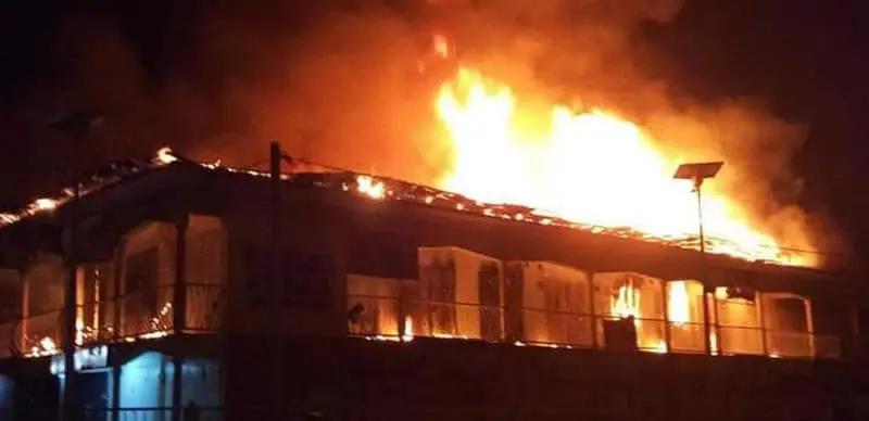 Arsonists burn down Redeemed Church in Niger