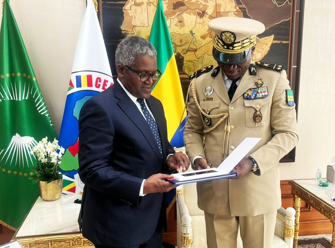 Amid Attacks In Nigeria, Gabon Invites Dangote â€˜To Exploreâ€™ Business Opportunities