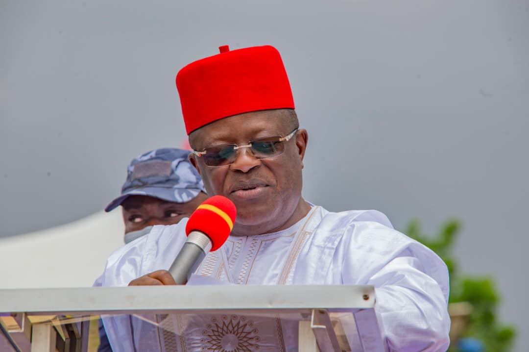 Umahi Criticises Atikuâ€™s Stance On Lagos-Calabar Highway Project, Accuses Him Of Political Calculations