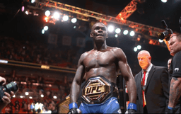 Israel Adesanya knocks out Alex Pereira to regain UFC middleweight crown