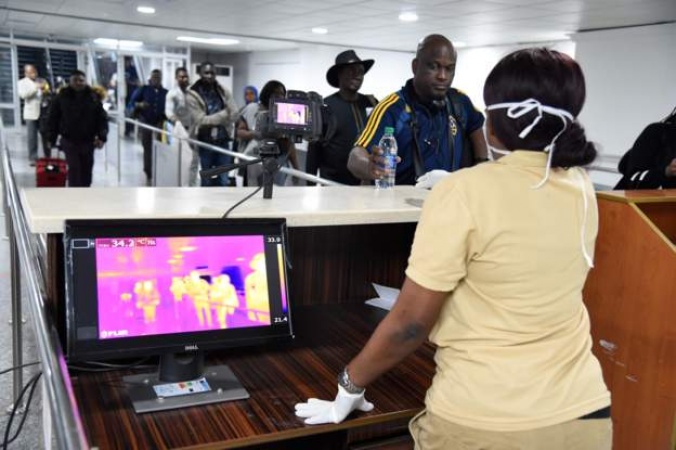 Dozens of doctors help Lagos airport coronavirus screening