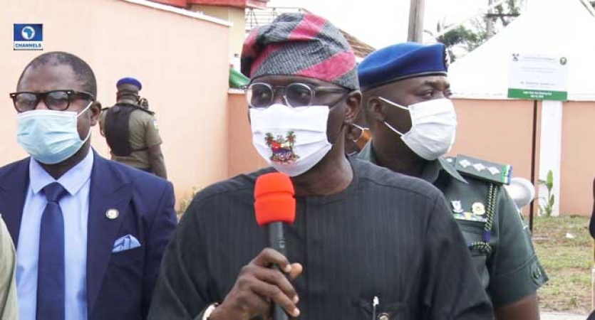 'Protect yourselves,' FG warns Nigerians as coronavirus deaths approach 1,000