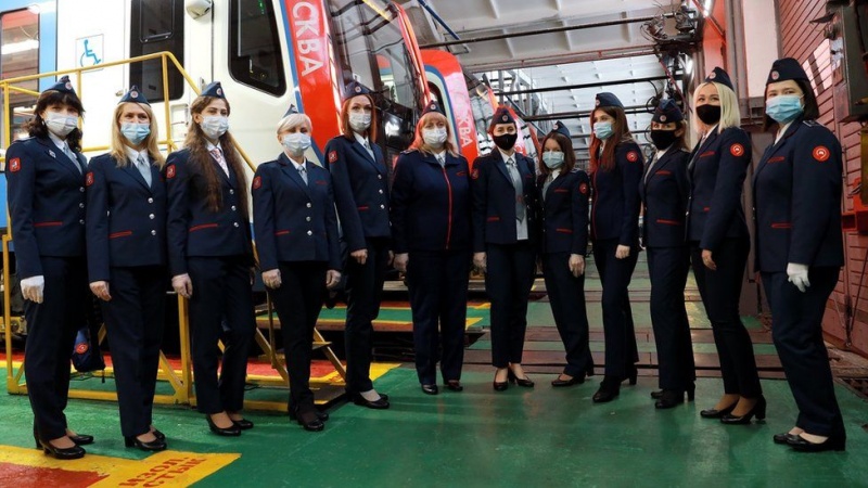 Moscow metro hires women drivers after rule changes