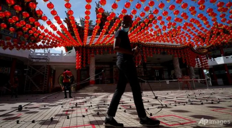 No visiting during Chinese New Year, reunion dinner among those in same household only: Putrajaya