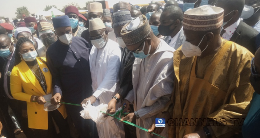 Buhari Flags Off Nigeria-Niger Railway Project