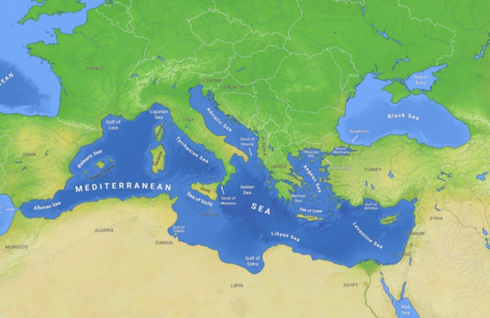 Forty feared drown crossing Mediterranean Sea