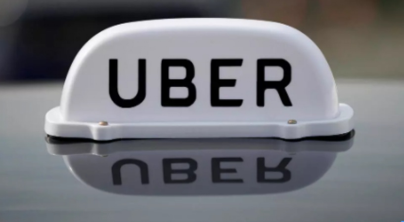 Uber grants UK drivers minimum wage, holiday pay and pensions in world first