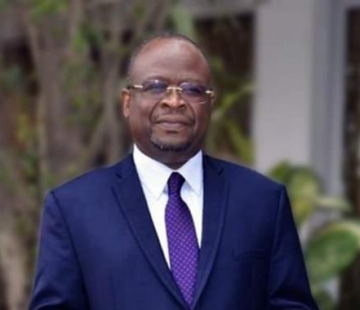 Congo presidential candidate 'died on plane to France'