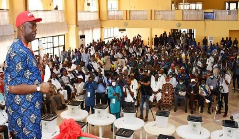 Gunshots, pandemonium rock Sâ€™West PDP congress