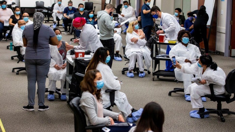 Covid: Canada sounds the alarm as cases overtake US