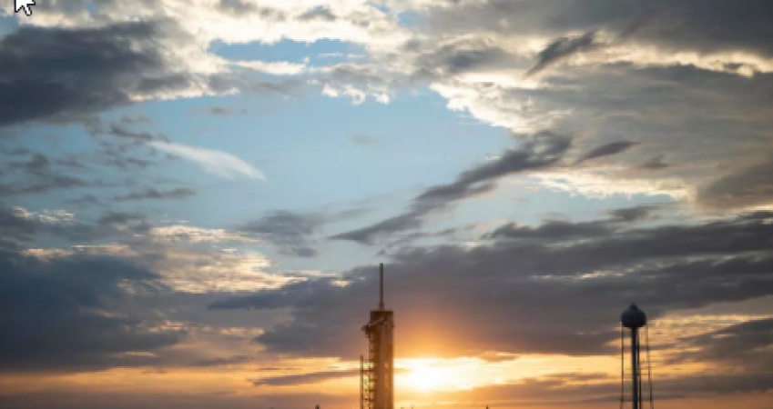 Astronauts including France's Thomas Pesquet to lift off for ISS aboard SpaceX capsule