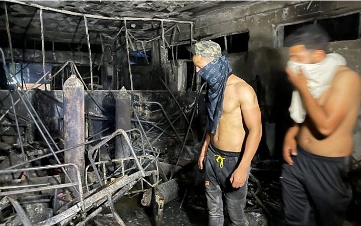 Iraq Covid hospital fire: 82 dead after 'oxygen tank explodes'