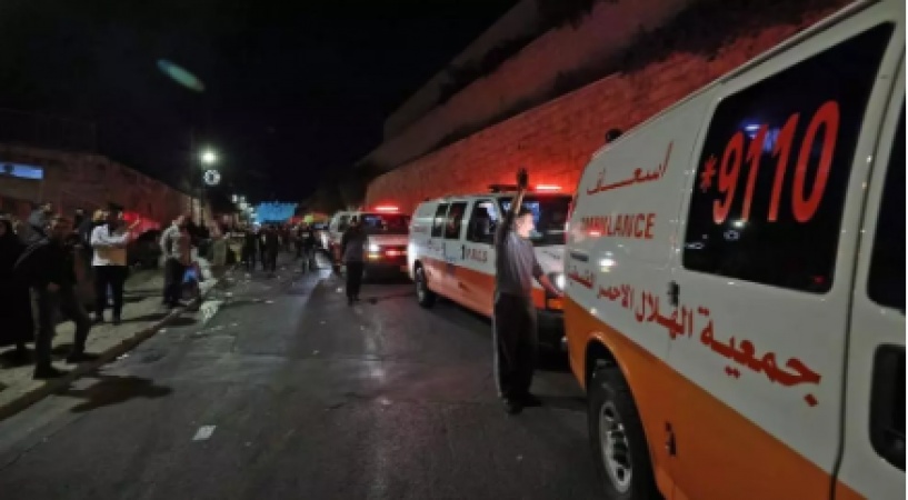 Scores injured as Israeli police, Palestinians clash at Jerusalem's Al-Aqsa mosque