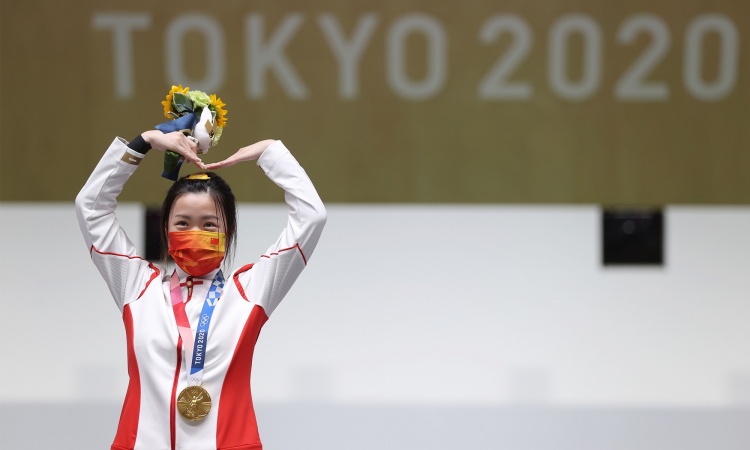 Chinese hail as 21-year-old athlete Yang Qian wins first Tokyo Olympics gold medal