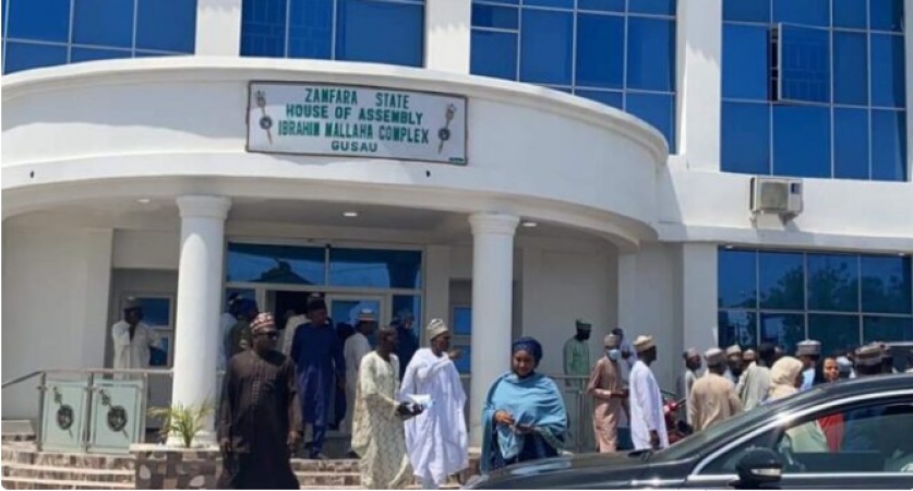 Zamfara assembly suspends two lawmakers over alleged ties with bandits