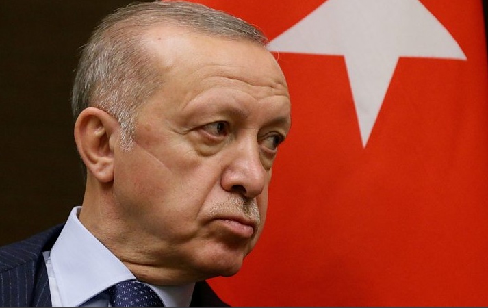 Turkey moves to throw out US envoy and nine others