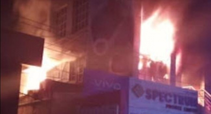 BREAKING: Fire guts Lagos Computer Village, destroys goods worth millions of Naira