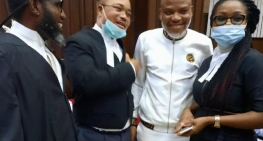 â€˜I donâ€™t want to see him in these clothes againâ€™ â€” judge hits DSS over Nnamdi Kanuâ€™s outfit