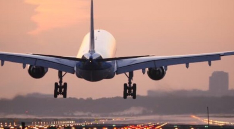 US airlines call for delay in 5G rollout near airport, warn service could cause â€˜catastrophic disruptionâ€™