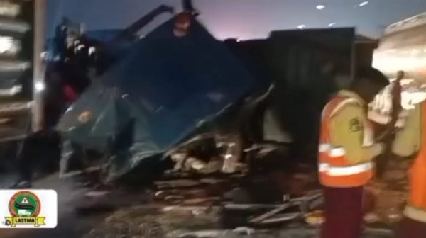 One dies as multiple trailers collide at Otedola Bridge