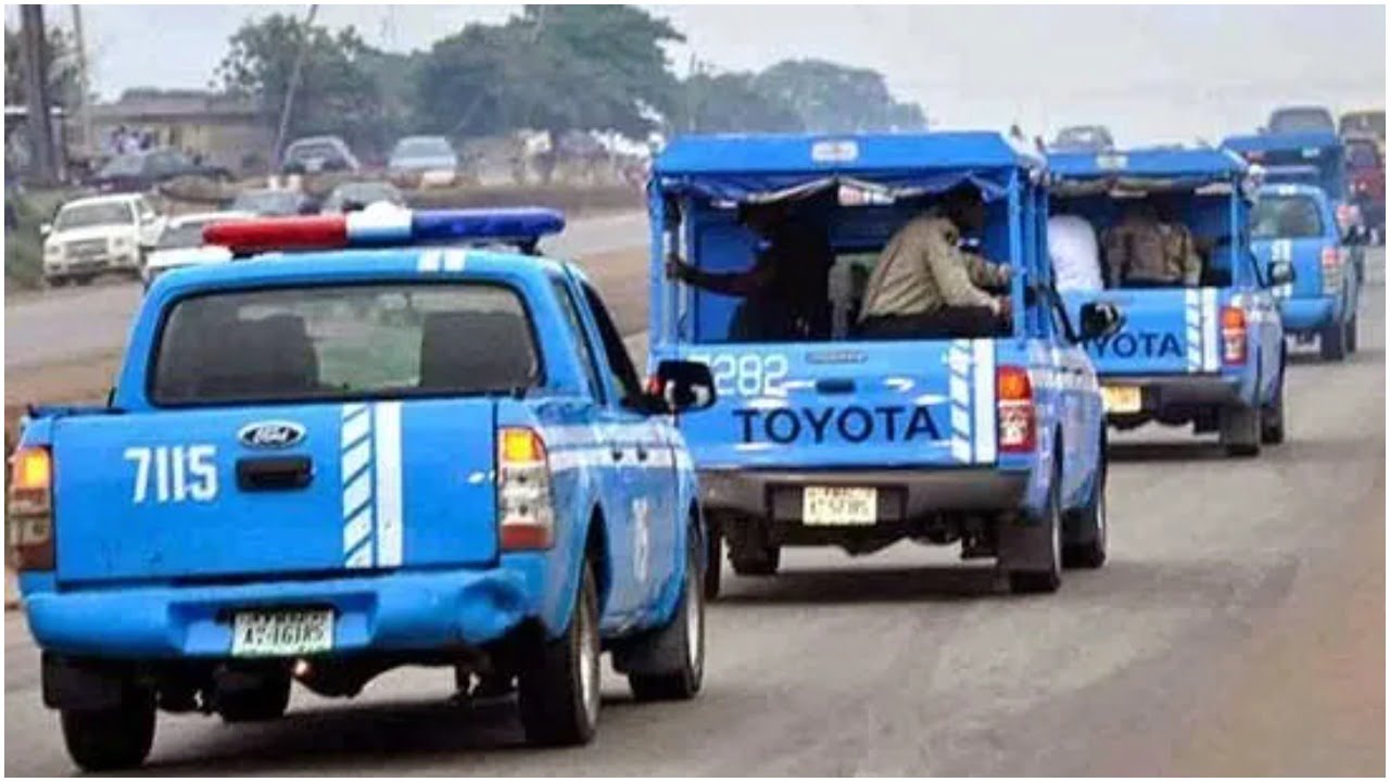 NANS protest: Free flow of traffic returns as FRSC clears Gbongan-Ibadan expressway