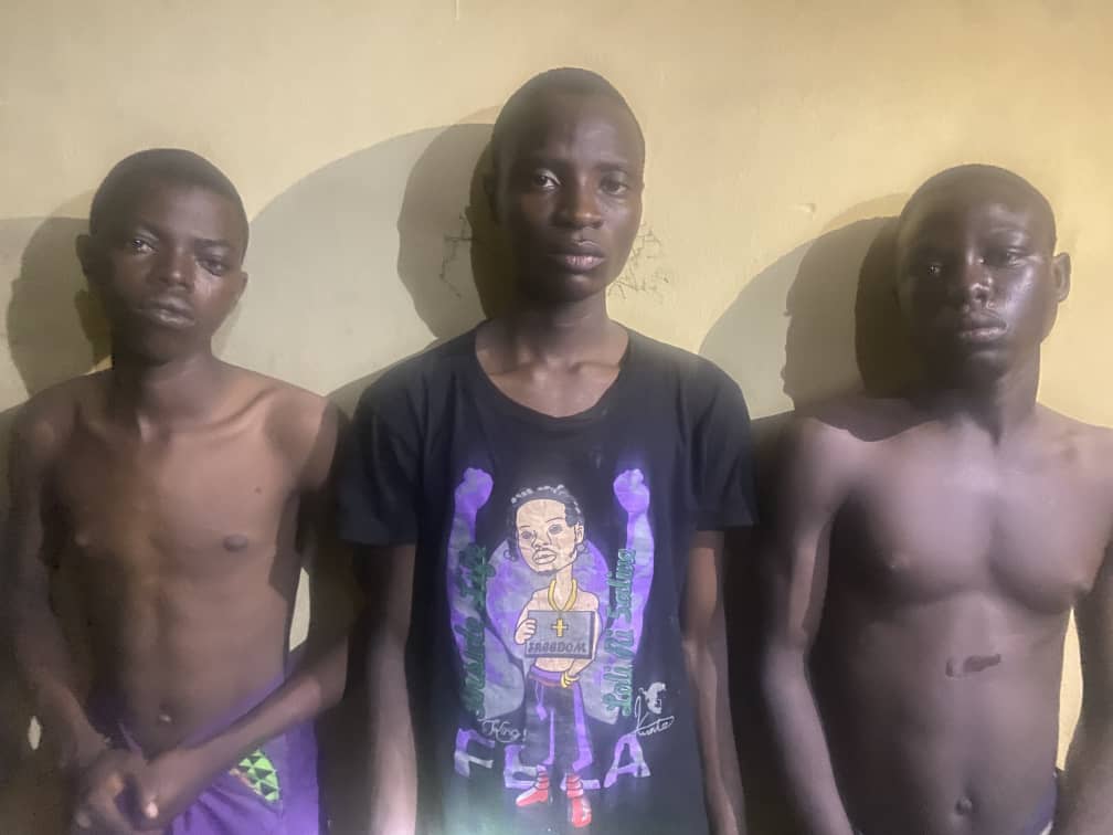 Teenage boys slaughter girlfriend, burn her head for money ritual in Ogun