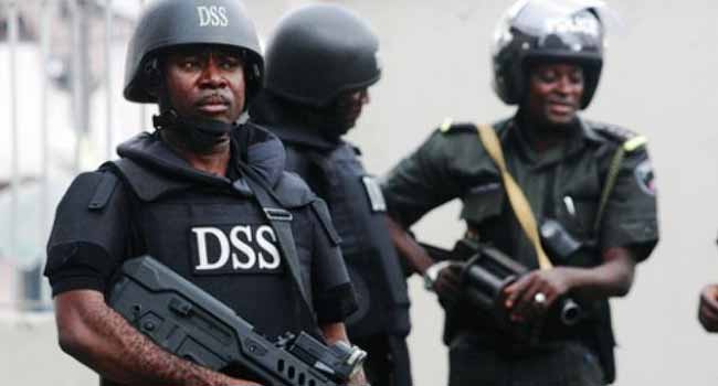 DSS Intercepts Criminal Gangs, Recover AK-47 Riffles, Other Weapons