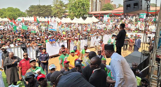 ‘No One Will Wish To Leave Nigeria,’ Obi Campaigns In Anambra